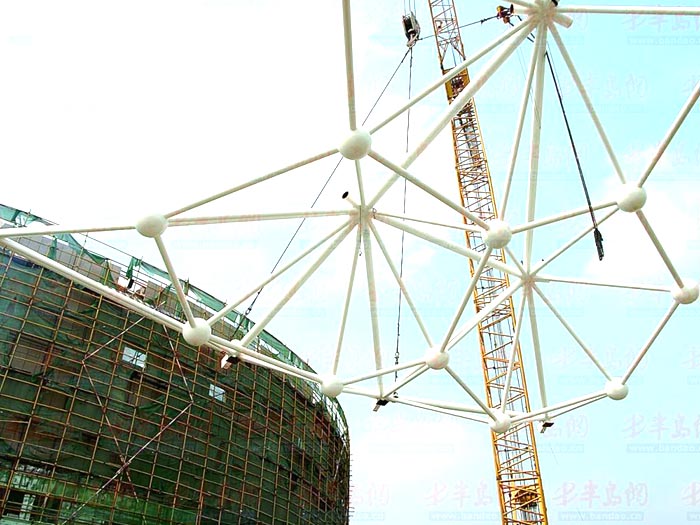 富德体育馆网架安装