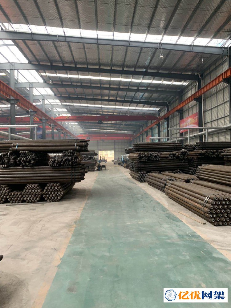 富德网架配件加工车间